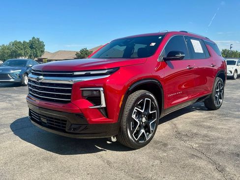 Used 2026 Chevrolet Traverse High Country w/ LPO, Floor Liner Package FWD image 15