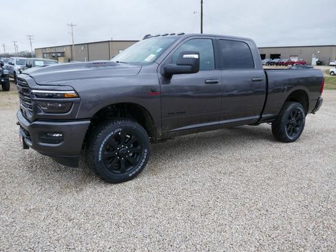 New 2026 RAM 2500 Laramie w/ Night Edition AWD/4WD image 9