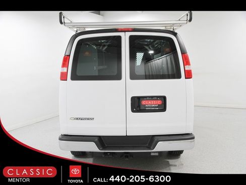 Used 2024 Chevrolet Express 2500 w/ Driver Convenience Package image 15