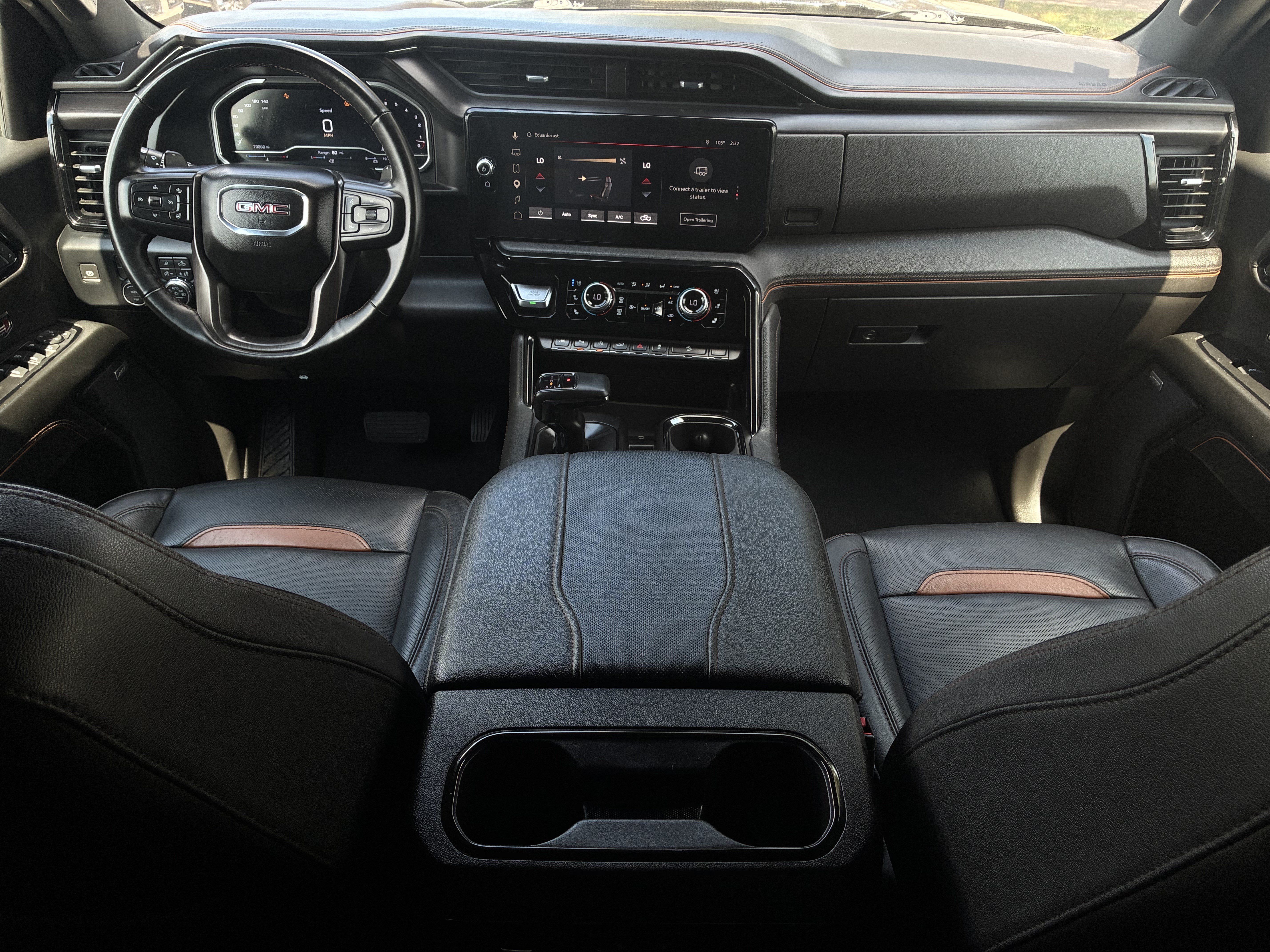 Used 2023 GMC Sierra 1500 AT4 w/ AT4 Premium Package AWD/4WD image 12