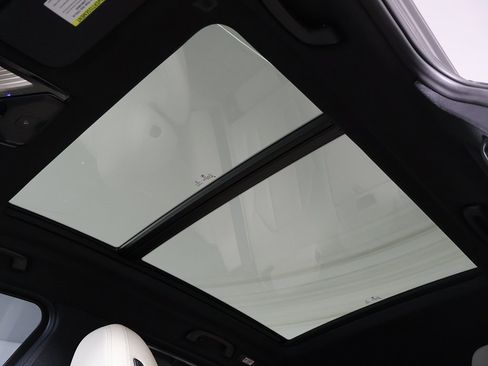 Used 2021 BMW X3 M w/ Executive Package image 21