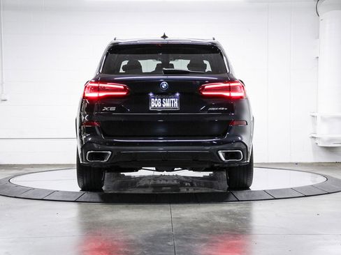 Certified 2023 BMW X5 xDrive45e w/ M Sport Package image 5
