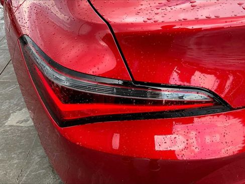 New 2025 Acura Integra image 12