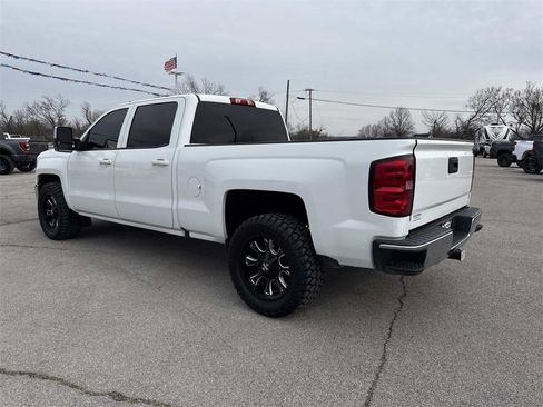 Used 2018 Chevrolet Silverado 1500 LT image 3