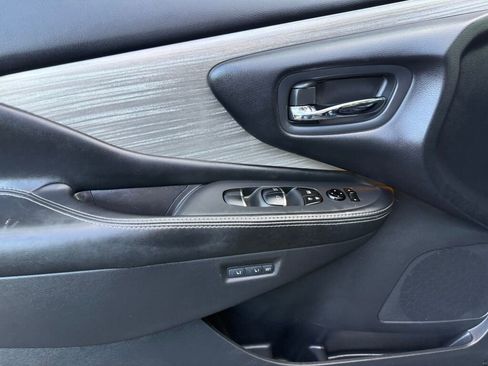 Used 2015 Nissan Murano SL w/ SL Technology Package image 13