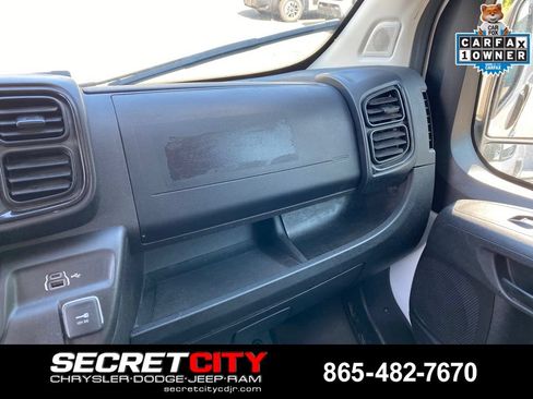 Used 2025 RAM ProMaster 2500 w/ U-Haul Equipment Group FWD image 13