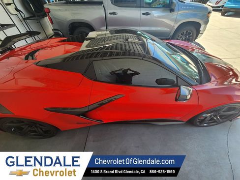 Used 2024 Chevrolet Corvette Z06 w/ Z07 Performance Package RWD image 7