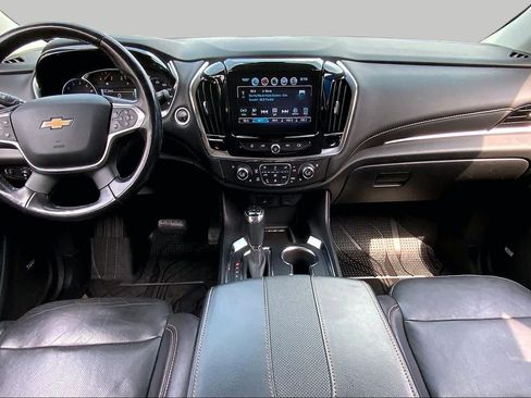 Used 2018 Chevrolet Traverse Premier w/ Redline Edition AWD/4WD image 16