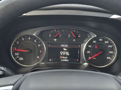 Used 2025 Chevrolet Blazer LT AWD/4WD image 18
