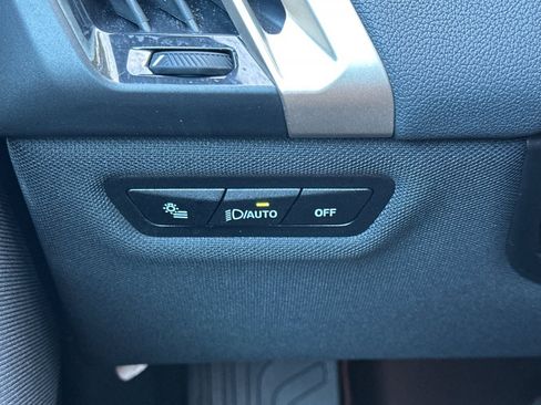 Certified 2023 BMW iX xDrive50 w/ Sport Package AWD/4WD image 36