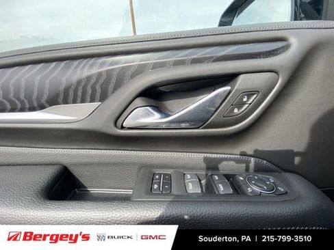 Certified 2023 GMC Yukon XL Denali image 27