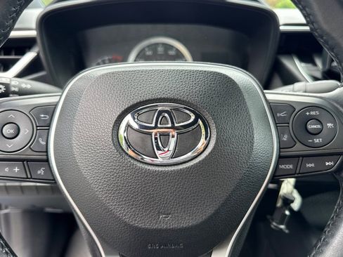 Used 2022 Toyota Corolla SE FWD image 21
