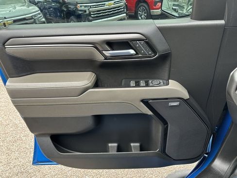 Used 2022 Chevrolet Silverado 1500 ZR2 image 30