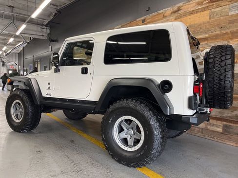 Used 2006 Jeep Wrangler Unlimited Rubicon image 22