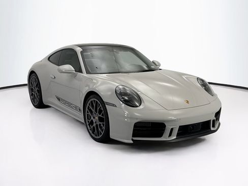 Certified 2026 Porsche 911 Carrera RWD image 9