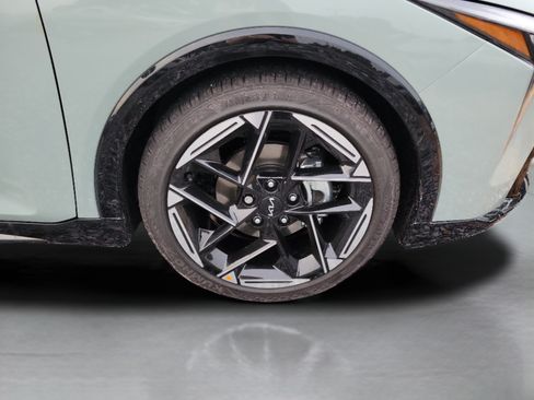 New 2026 Kia K4 GT-Line w/ GT-Line Premium Package FWD image 29