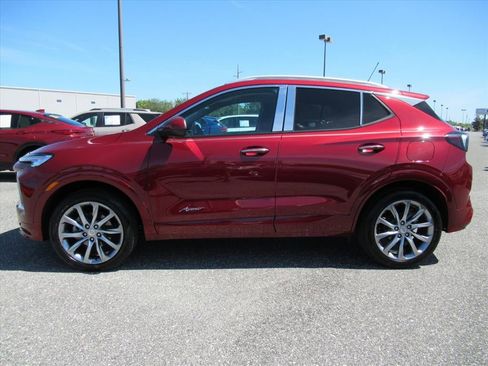 Used 2024 Buick Encore GX Avenir w/ Avenir Convenience Package AWD/4WD image 4