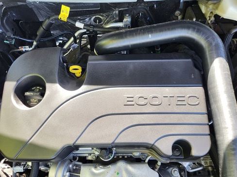 Used 2024 Chevrolet Equinox LS image 23