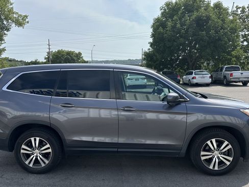 Used 2018 Honda Pilot EX-L image 11