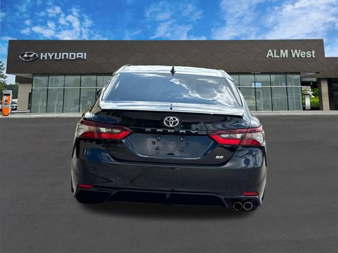 Used 2023 Toyota Camry SE w/ Convenience Package FWD image 6