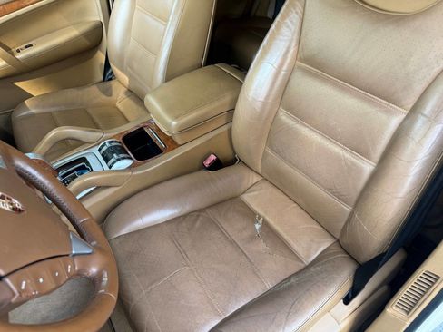 Used 2005 Porsche Cayenne Turbo image 14