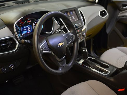 Used 2020 Chevrolet Equinox LT image 26