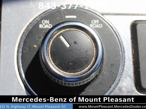 Used 2017 Volkswagen Touareg Wolfsburg Edition image 37