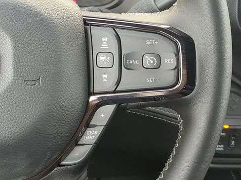 New 2026 RAM 3500 Limited AWD/4WD image 33
