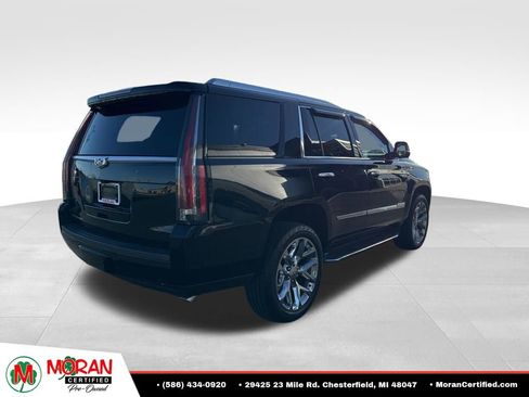 Used 2019 Cadillac Escalade Premium Luxury AWD/4WD image 5