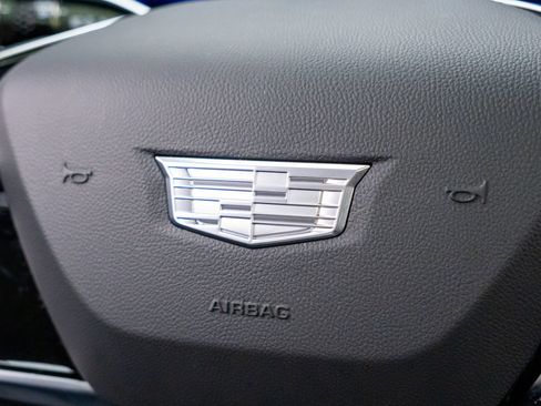 Certified 2025 Cadillac Lyriq Luxury w/ LPO, Floor Liner Package AWD/4WD image 31