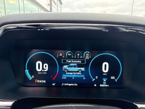 Used 2022 Ford F150 Lariat w/ Equipment Group 502A High image 24