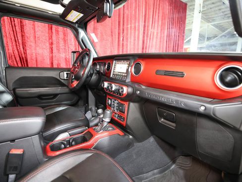 Used 2020 Jeep Wrangler Unlimited Rubicon AWD/4WD image 23