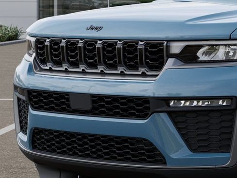 New 2026 Jeep Grand Cherokee L Limited w/ Limited Altitude Package RWD image 12