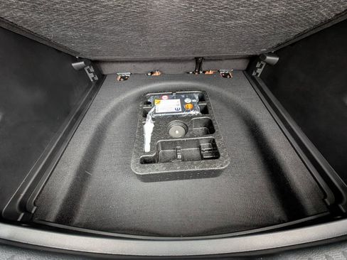 New 2026 Jeep Compass Latitude image 36