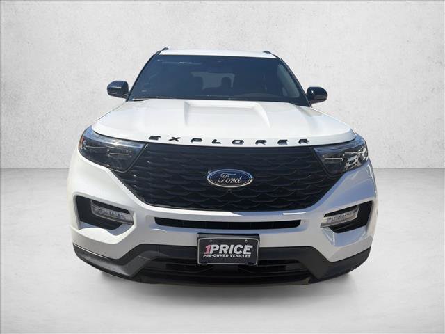 Used 2023 Ford Explorer ST-Line w/ Class IV Trailer Tow Package RWD image 8