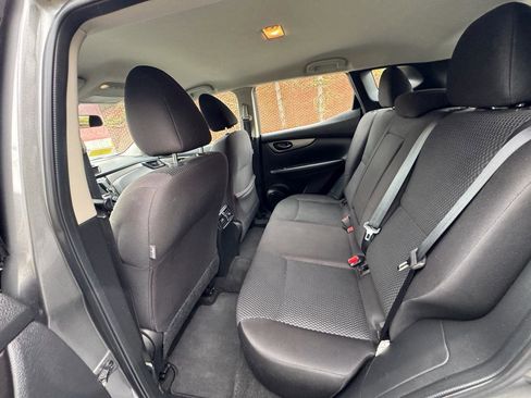 Used 2019 Nissan Rogue Sport S AWD/4WD image 9
