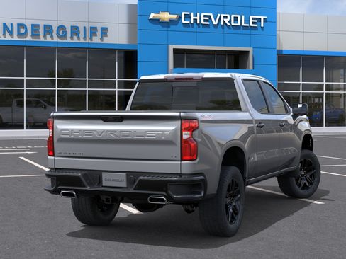 Used 2026 Chevrolet Silverado 1500 LT Trail Boss w/ LT Trail Boss Premium Package AWD/4WD image 4