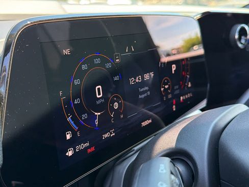 Certified 2026 Chevrolet Tahoe Premier AWD/4WD image 21
