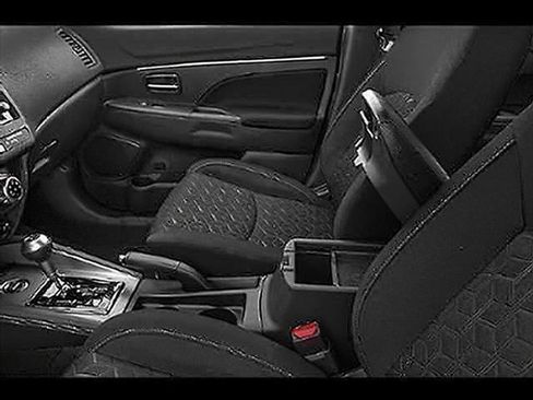 Used 2024 Mitsubishi Outlander Sport AWD image 77