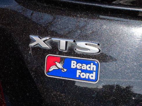 Used 2018 Cadillac XTS Luxury image 10