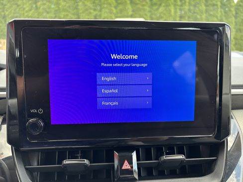 Used 2024 Toyota Corolla LE FWD image 26