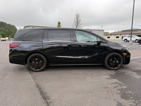 Used 2025 Honda Odyssey Sport-L image 8