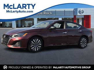 Used 2025 Nissan Altima 2.5 SV video 1