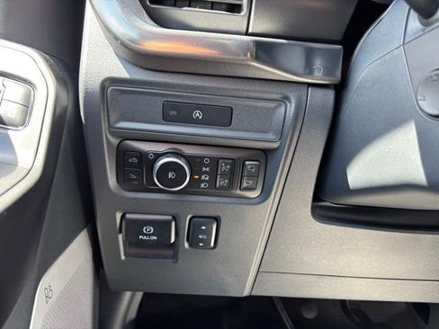 Used 2025 Ford F150 Raptor AWD/4WD image 11