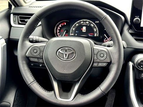 Used 2024 Toyota RAV4 XLE Premium image 29