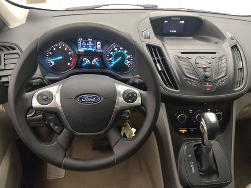 Used 2016 Ford Escape SE FWD image 22