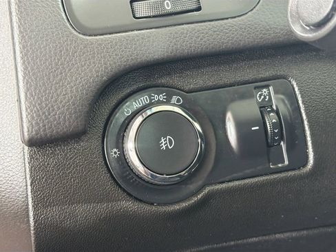 Used 2012 Buick Regal Premium FWD image 13