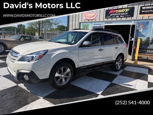 Used 2013 Subaru Outback 2.5i Limited w/ Special Appearance Pkg image 1