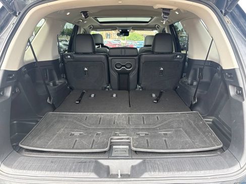 Used 2023 Honda Pilot Elite image 47