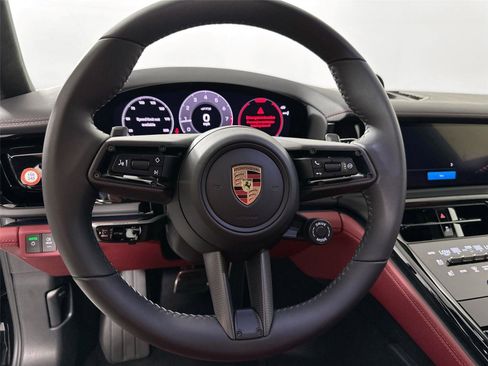 Certified 2025 Porsche Panamera GTS AWD/4WD image 20